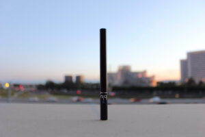 e-cig med flot baggrund